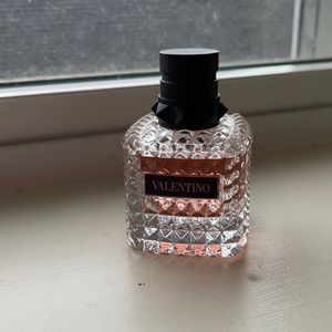 Valentino Donna Born In Roma